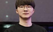 LOL比賽(sài)暂停长达3小时，选手打开直播看比賽(sài)，被官方禁賽(sài)处罚